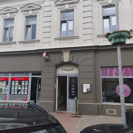 Labužník